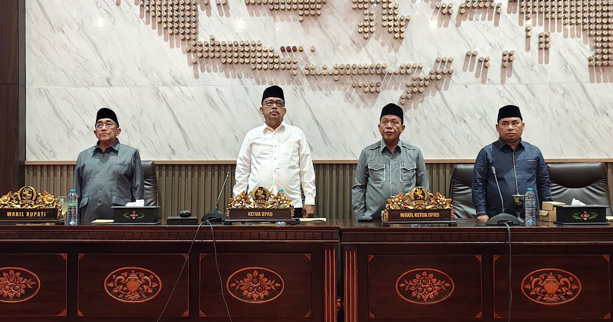 DPRD Sumenep Bahas Tiga Raperda 2026, Tujuh Fraksi Sampaikan Catatan Strategis
