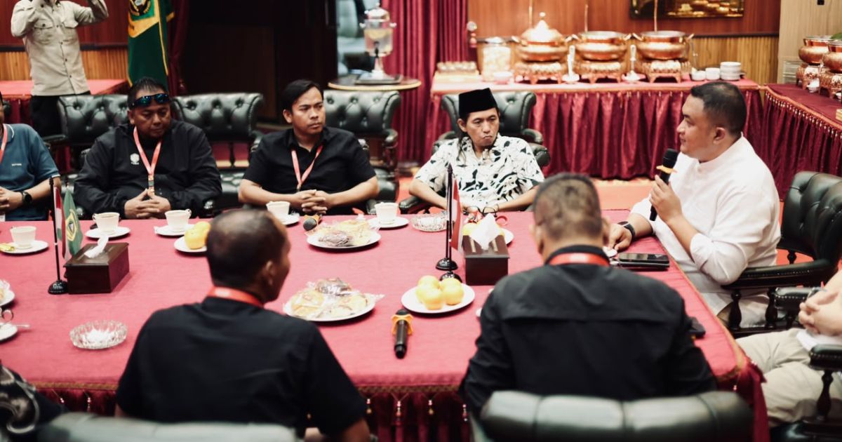 Audiensi Bersama Kabomania dan UPCS, Bupati Rudy Susmanto Komitmen Kembalikan Persikabo kepada Masyarakat Kabupaten Bogor