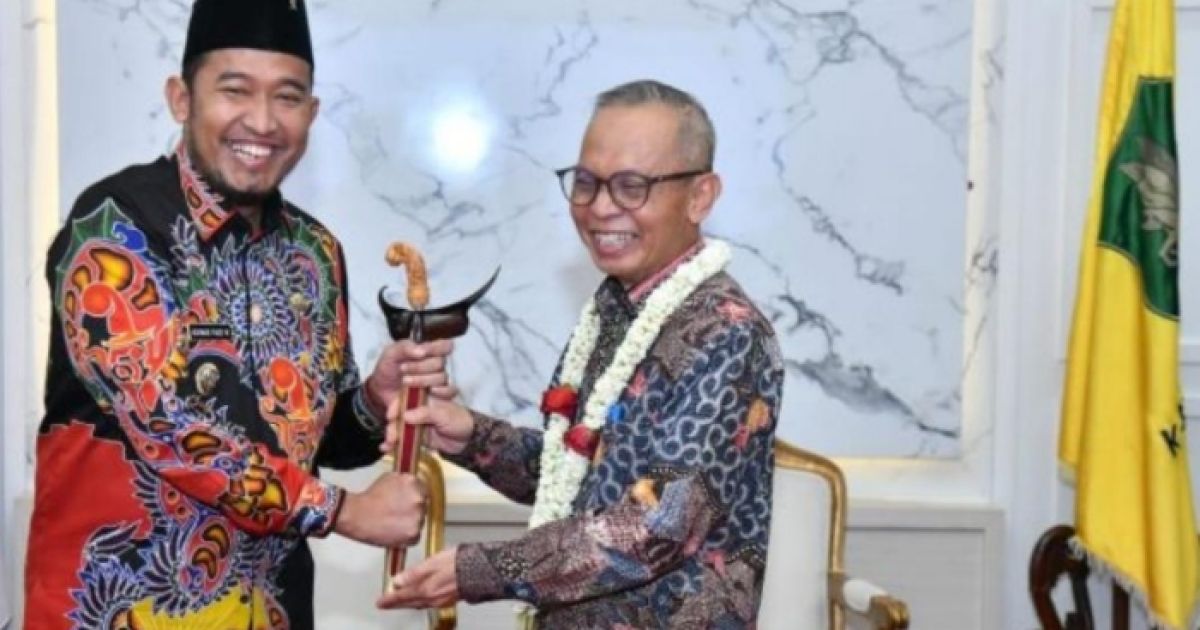 Terima Kunker Pemprov NTB, Bupati Achamd Fauzi Wongsojudo Tegaskan Pentingnya Kolaborasi dan Inovasi Daerah