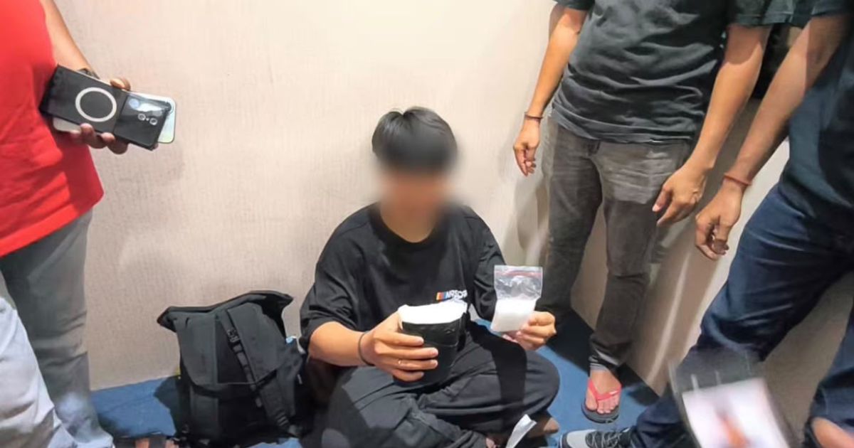 Ditresnarkoba Polda Riau dan Avsec Bandara SSK II Pekanbaru Kembali Gagalkan Penyelundupan 2,2 Kg Narkotika Jenis Sabu, Satu Pelaku Diamankan