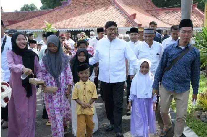 Bupati Cak Fauzi Ajak Warga Sumenep Berinvestasi Sehat Lewat Cek Kesehatan Gratis