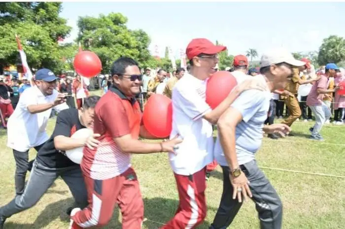 Bupati Sumenep Guyub Bareng ASN di Lomba HUT RI ke-80: Bangun Soliditas dan Profesionalisme