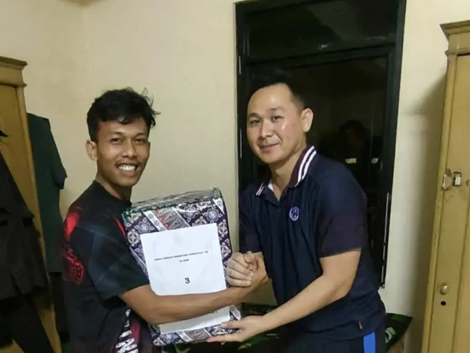 Kebahagiaan Dantim 7 Saat Terima Hadiah dari Ayah Khadafi