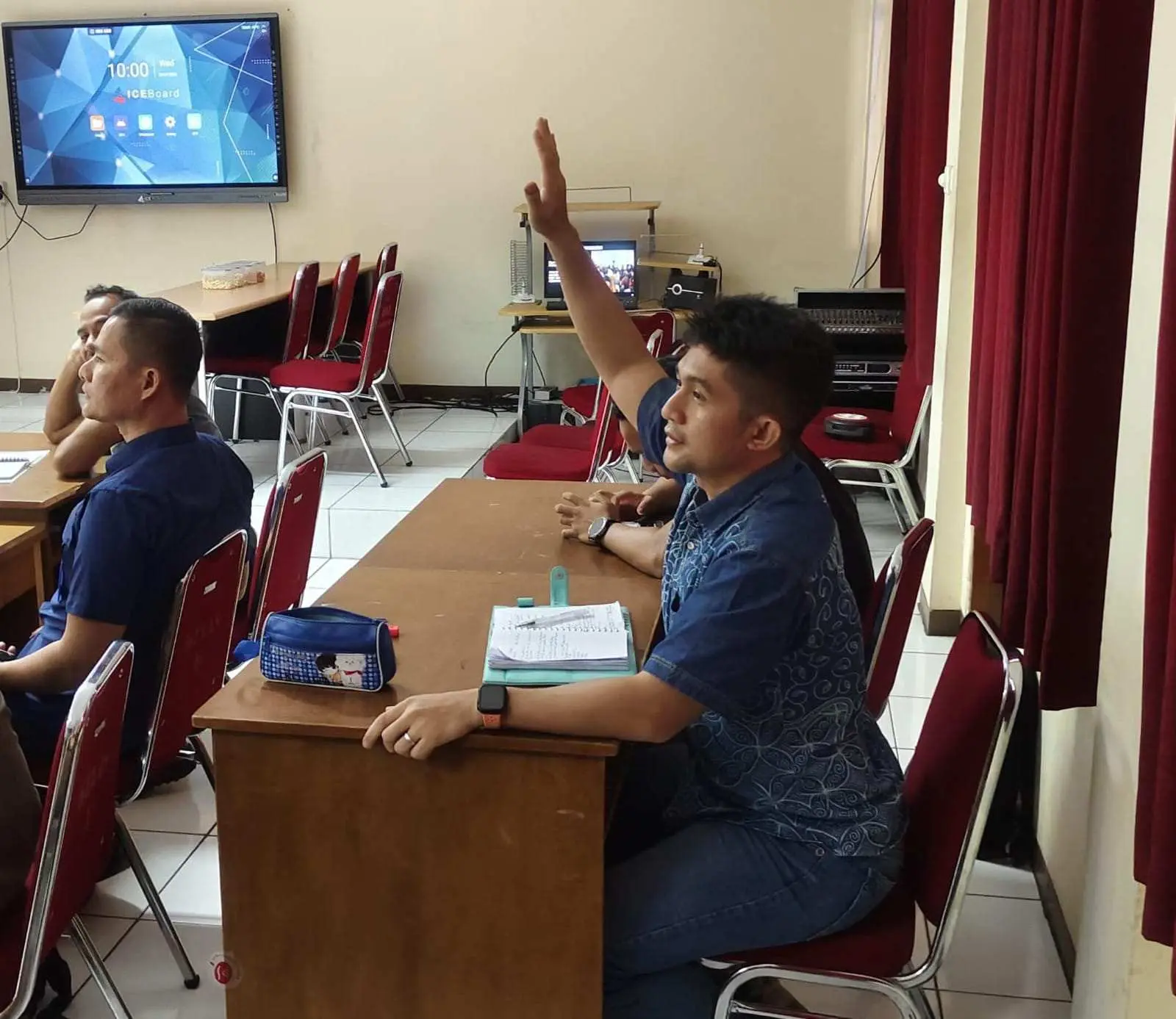 Kang Maman Bangkit! Lama terdiam, Kini Menjadi Pemain Utama