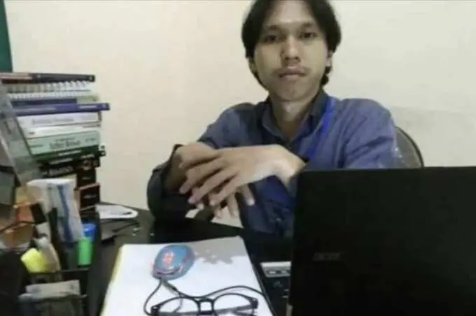 Kordinator CBA Jajang Nurjaman: Cium Tangan Megawati, Kapolri Dinilai Kirim Sinyal 'Selamat Tinggal Jokowi'