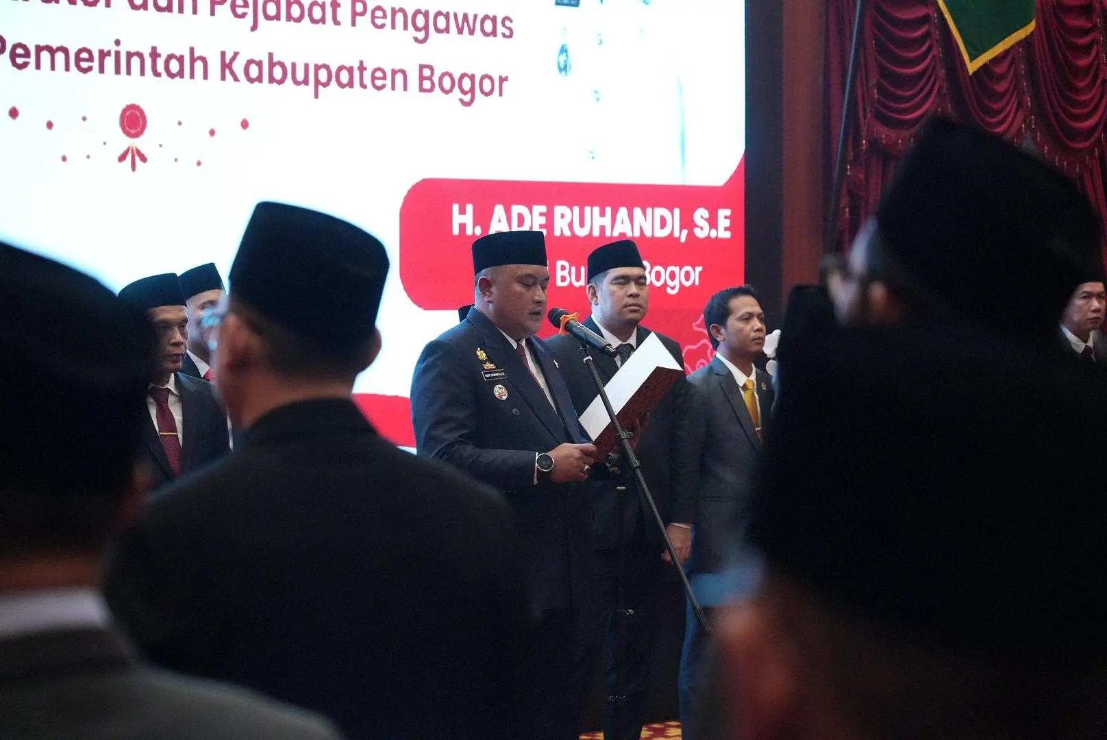 Bupati Rudy Susmanto Merotasi 45 Pejabat Eselon III dan IV Lingkup Pemkab Bogor