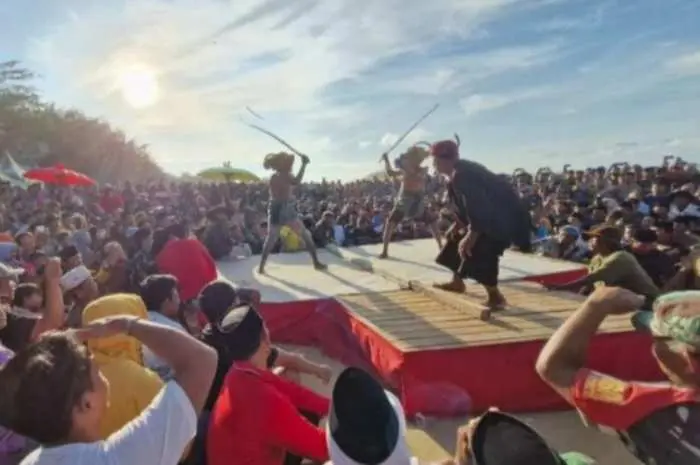 Festival Ojung 2025: Upaya Pelestarian Budaya dan Promosi Wisata Pantai Badur