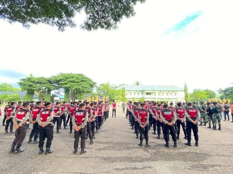 Ratusan Personil Gabungan TNI-Polri Dikerahkan Amankan Rute Wapres Gibran di NTT