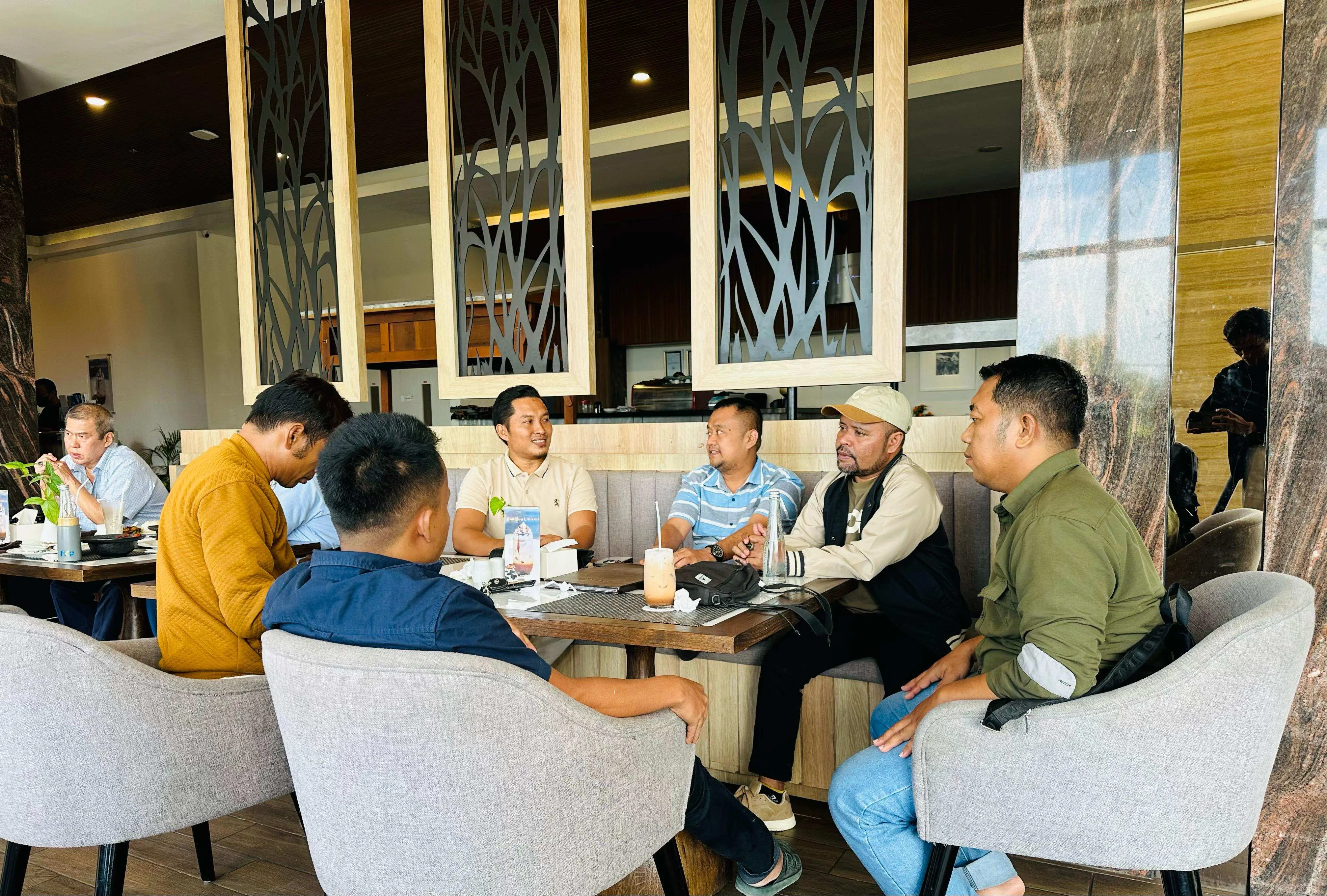 Dari Keraton untuk Negeri,  SMSI Award 2025 Siap Mengukir Sejarah Madura Dalam Bingkai Pelantikan Pengurus se-Madura Raya 