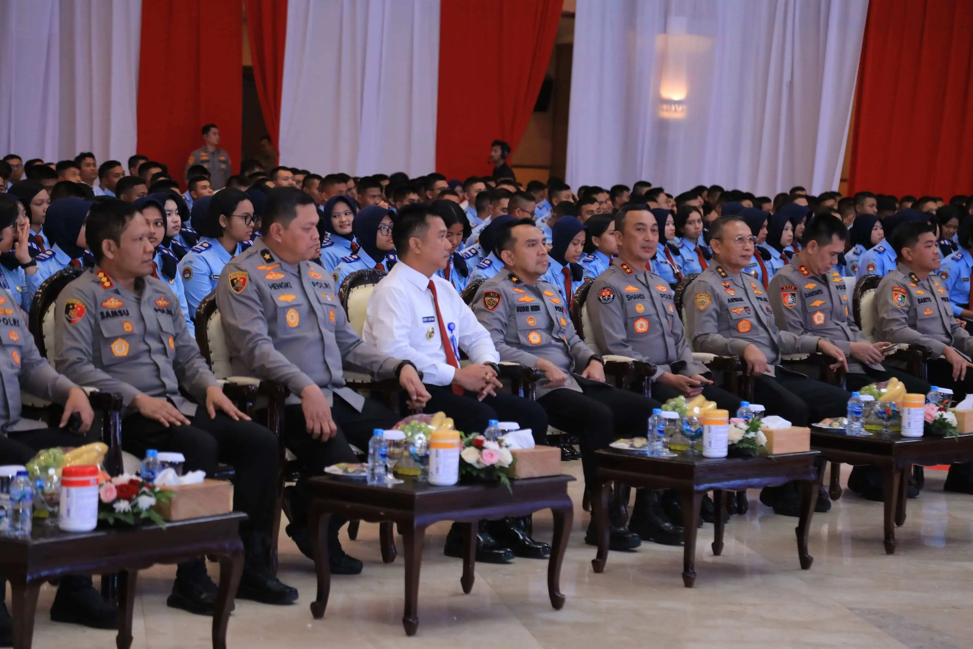 Terima Kunjungan Pelajar SMA Taruna Nusantara ke STIK Lemdiklat Polri, Wakapolri Sampaikan Tiga Pesan Penting Berikut Ini