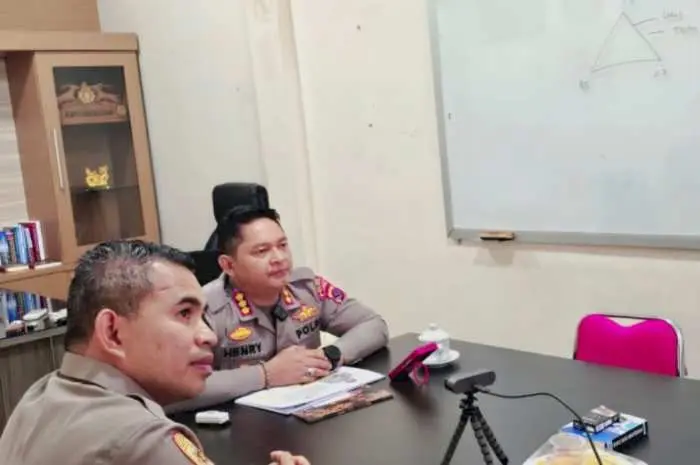 Jadi Narasumber dalam Forum Belajar Bersama, Kabid Humas Polda NTT Dorong Strategi Komunikasi Publik Bangun Citra Polri