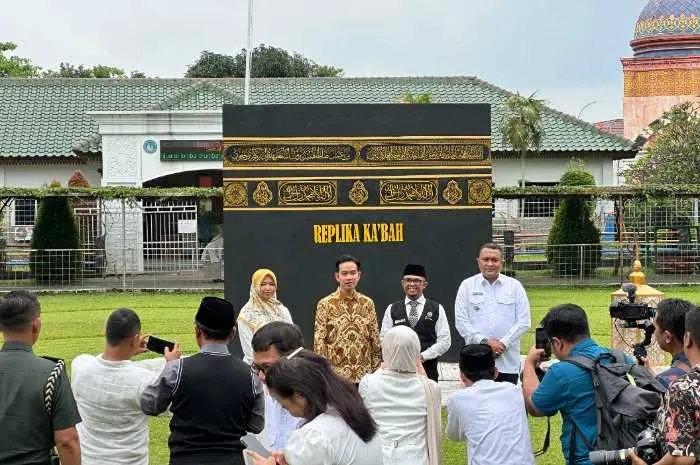 Bupati Bogor Rudy Susmanto Dampingi Wapres Gibran Rakabuming Raka Kunjungi Sekolah Al Madinah Karadenan Cibinong