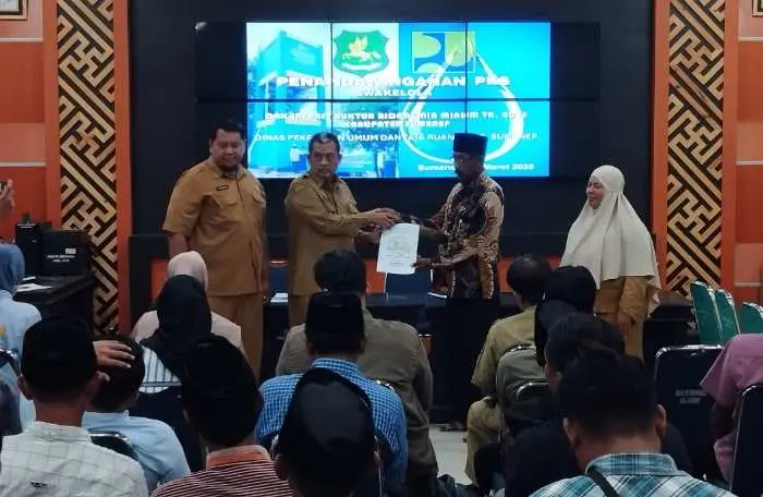 Atasi Kekeringan dan Stunting Melalui Dana DAK, Dinas PUTR Sumenep Lakukan Penandatanganan PKS Program SPAM Tahun 2025