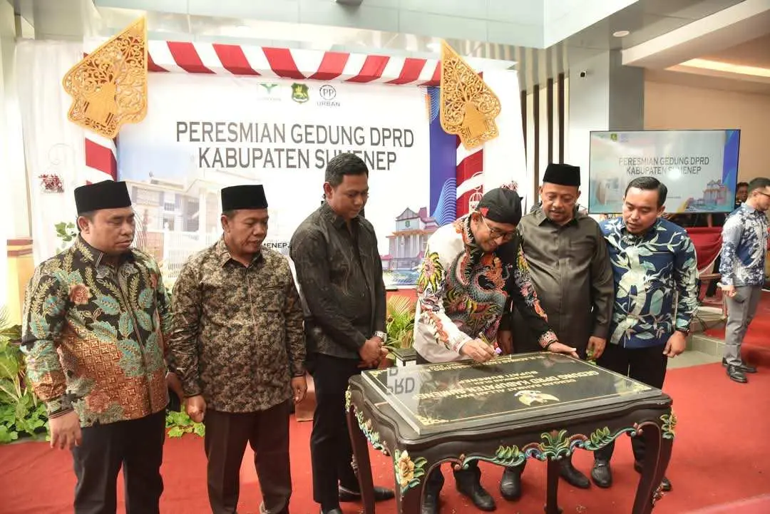 Awal Tahun 2025, Bupati Achmad Fauzi Resmikan Gedung Baru DPRD Sumenep yang Menelan Anggaran 100,93 Miliar