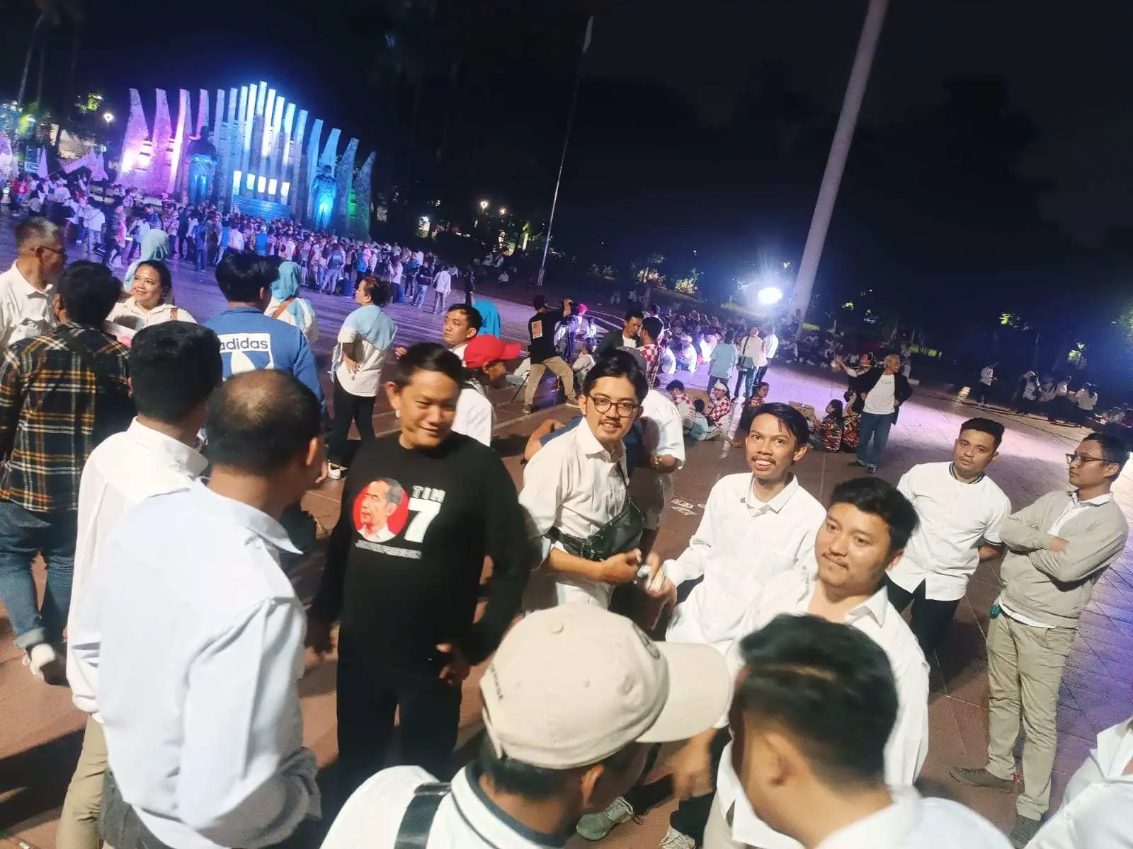 Tim7 Jokowi Bogor Raya dan Relawan Prabowo-Gibran Hadiri Syukuran di Tugu Proklamasi