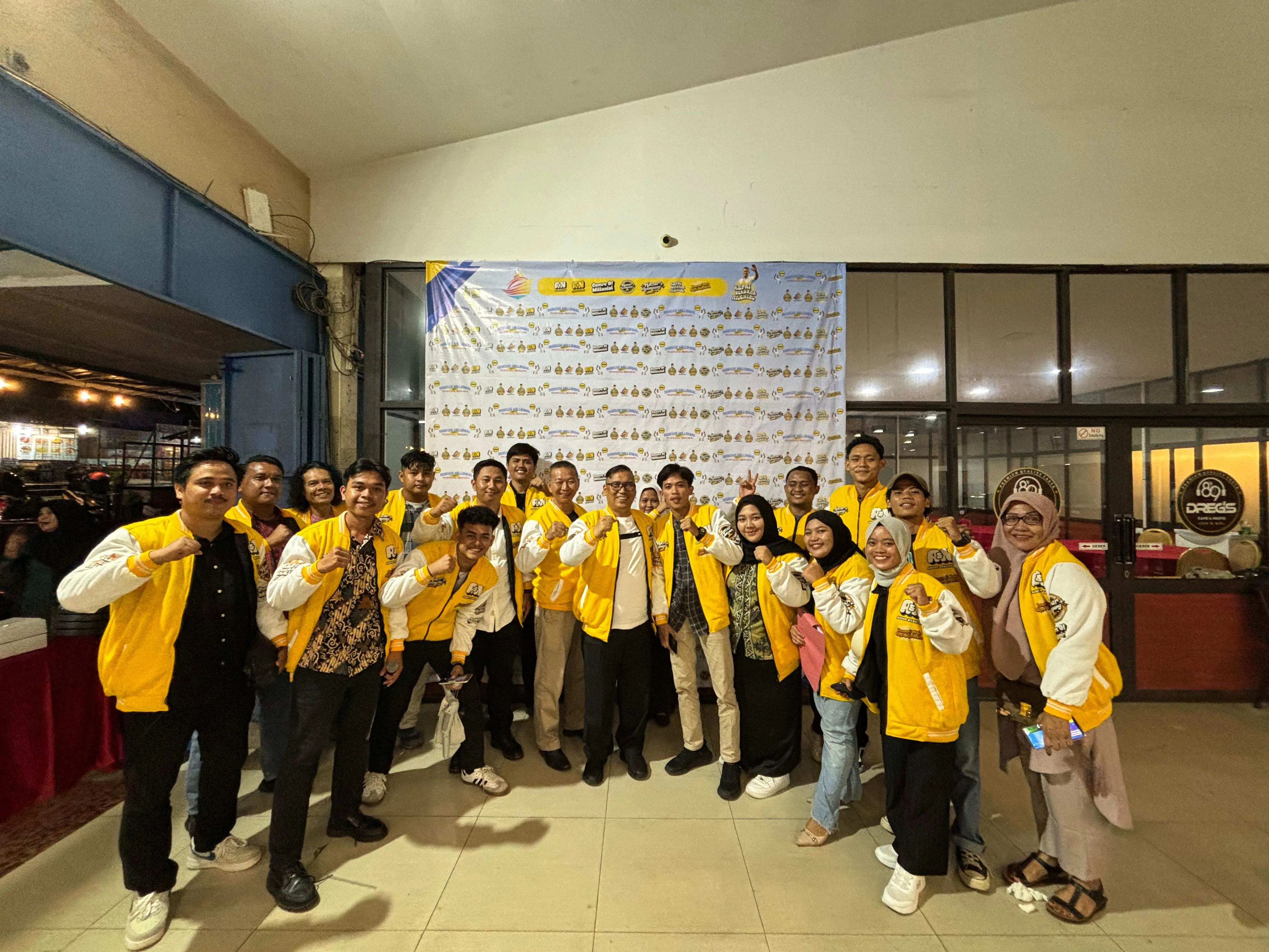 Cawagub Kepri Nyanyang Haris Pratamura Hadiri Acara 'Nyanyang Menyapa Millennial' di Kota Batam