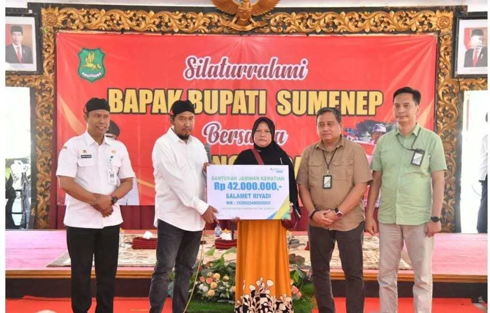 Silaturahmi Bareng Ratusan Abang Becak, Bupati Sumenep Sosialisasikan Program BPJS Ketenagakerjaan bagi Pekerja Rentan