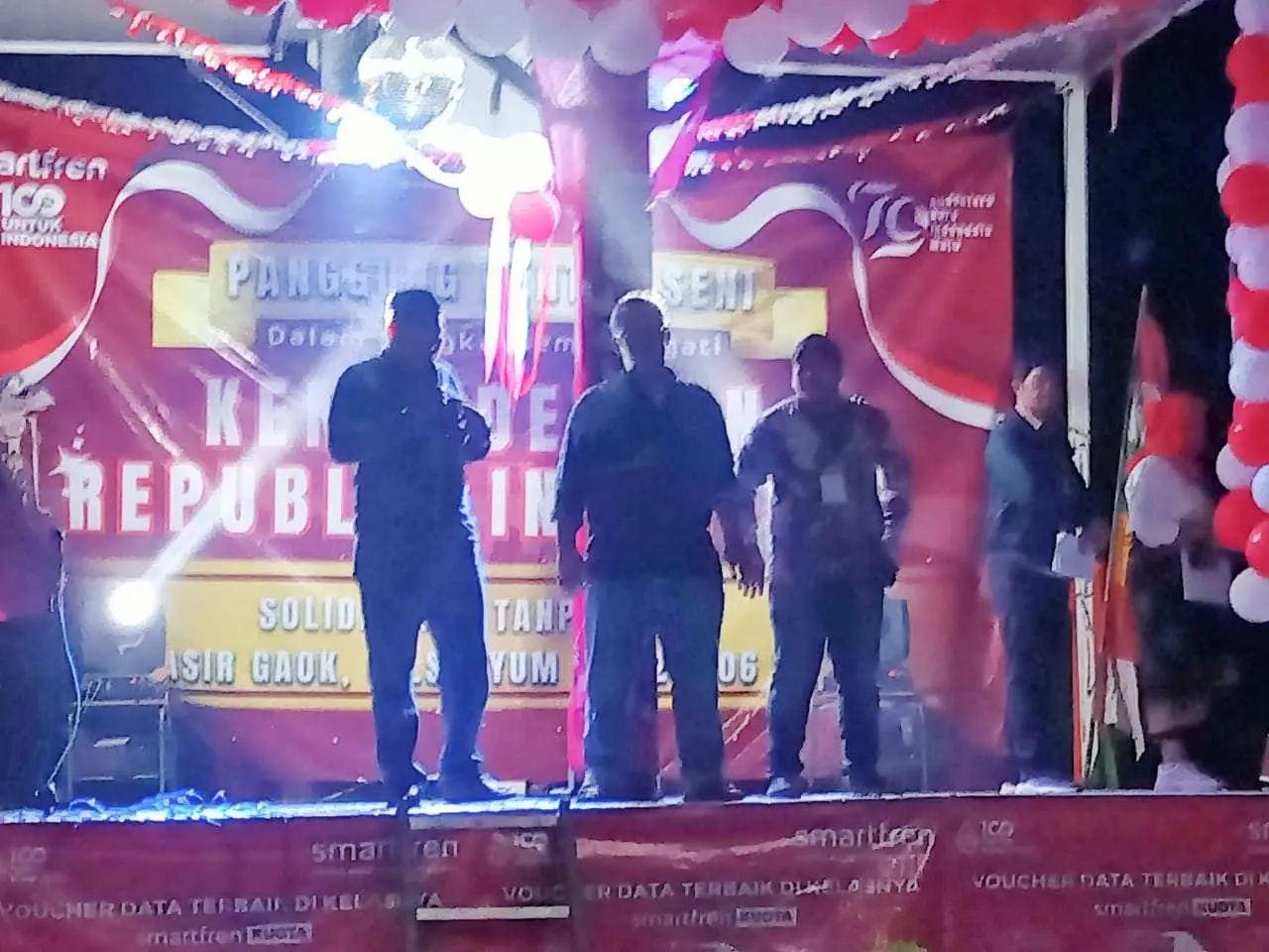 Peringati HUT RI ke 79, Warga RW 02 Desa Pasirgaok Bogor Gelar Pentas Seni