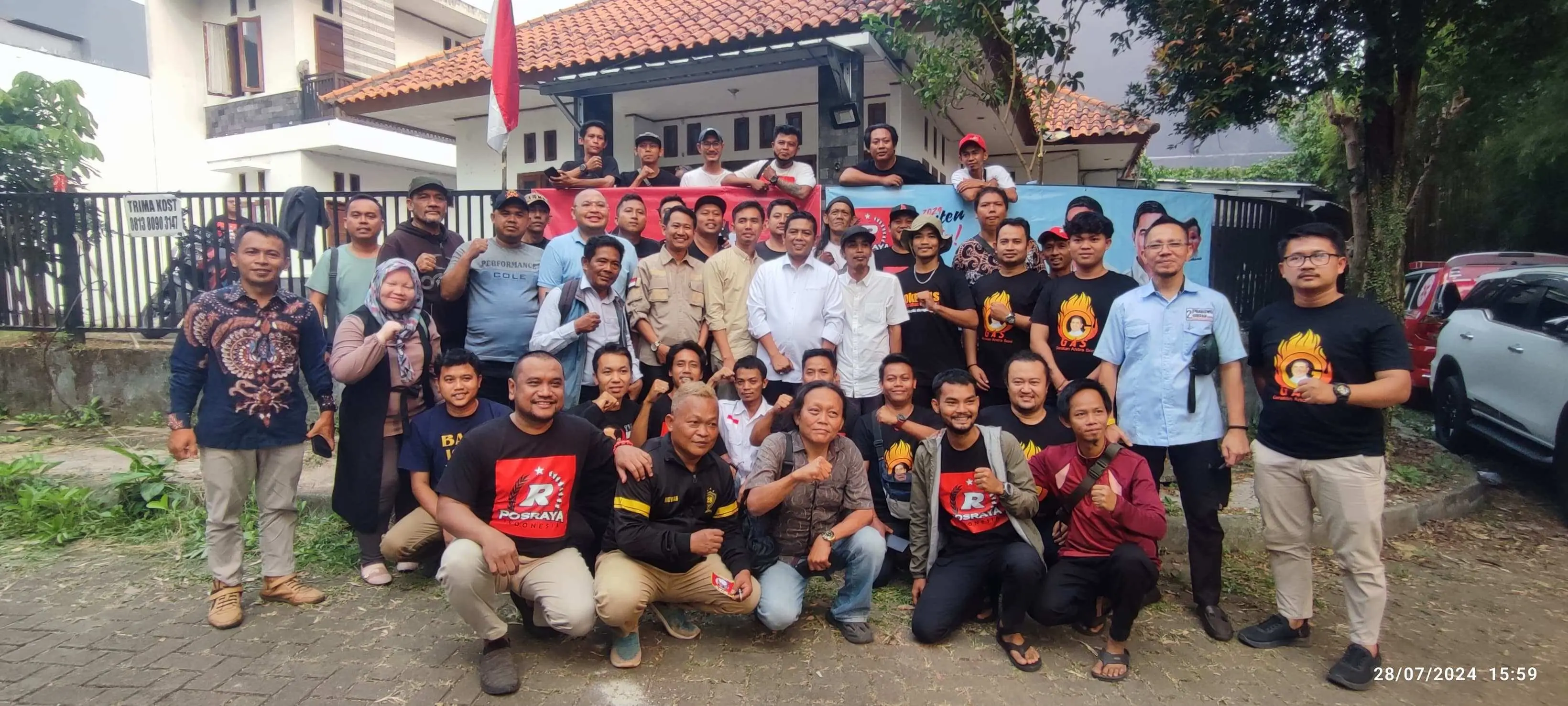 Kongkow Asik Relawan Tangerang Raya Bareng Cagub Banten Andra Soni 