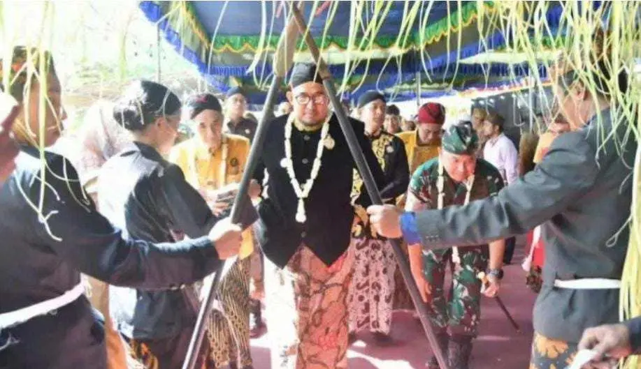 Lestarikan Budaya Leluhur, Pemkab Sumenep Gelar Haul dan Jamasan Pusaka Keraton