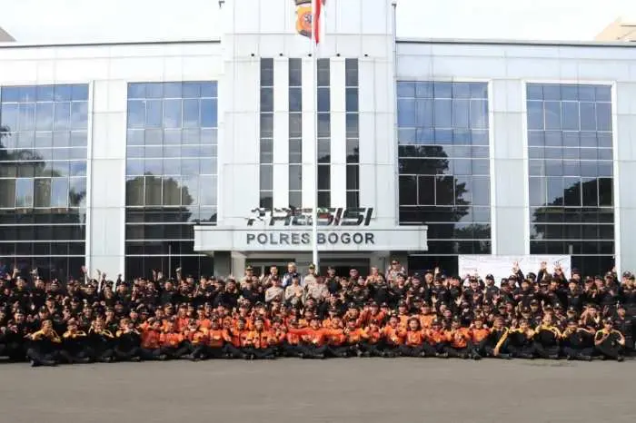 Satukan Tekad, Polres Bogor Gelar Deklarasi Pilkada Damai 2024 Bersama Senkom