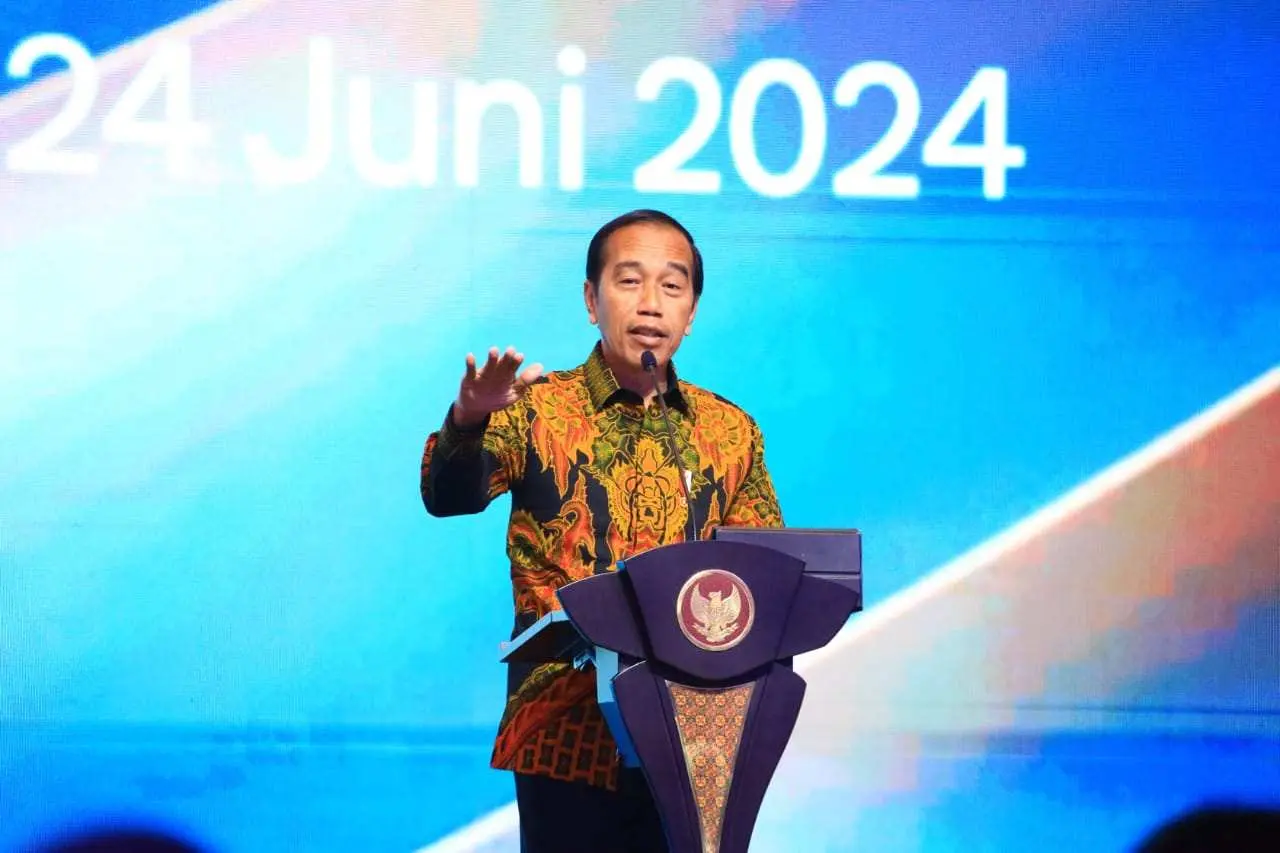 Presiden Jokowi Apresiasi Polri Luncurkan Sistem OSS Perizinan Event