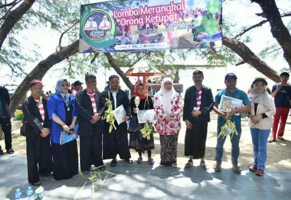 Selain Lestarikan Budaya Leluhur, Gelaran Festival Ketupat 2024 Cara Pemkab Sumenep Bangkitkan UMKM 