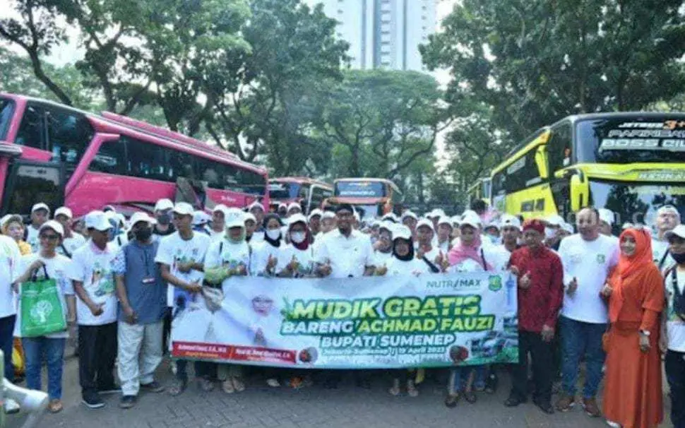 Bupati Cak Fauzi Sediakan 7 Armada Bus Saat Mudik Gratis 2024, Warga Sumenep Cukup Menujukkan KTP dan KK Asli Saat Mendaftar