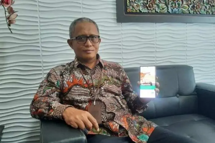 BPRS Bhakti Sumekar Luncurkan 500 Kartu Langganan Portal Elektronik bagi Pedagang dan Pengelola Pasar Anom Baru Sumenep