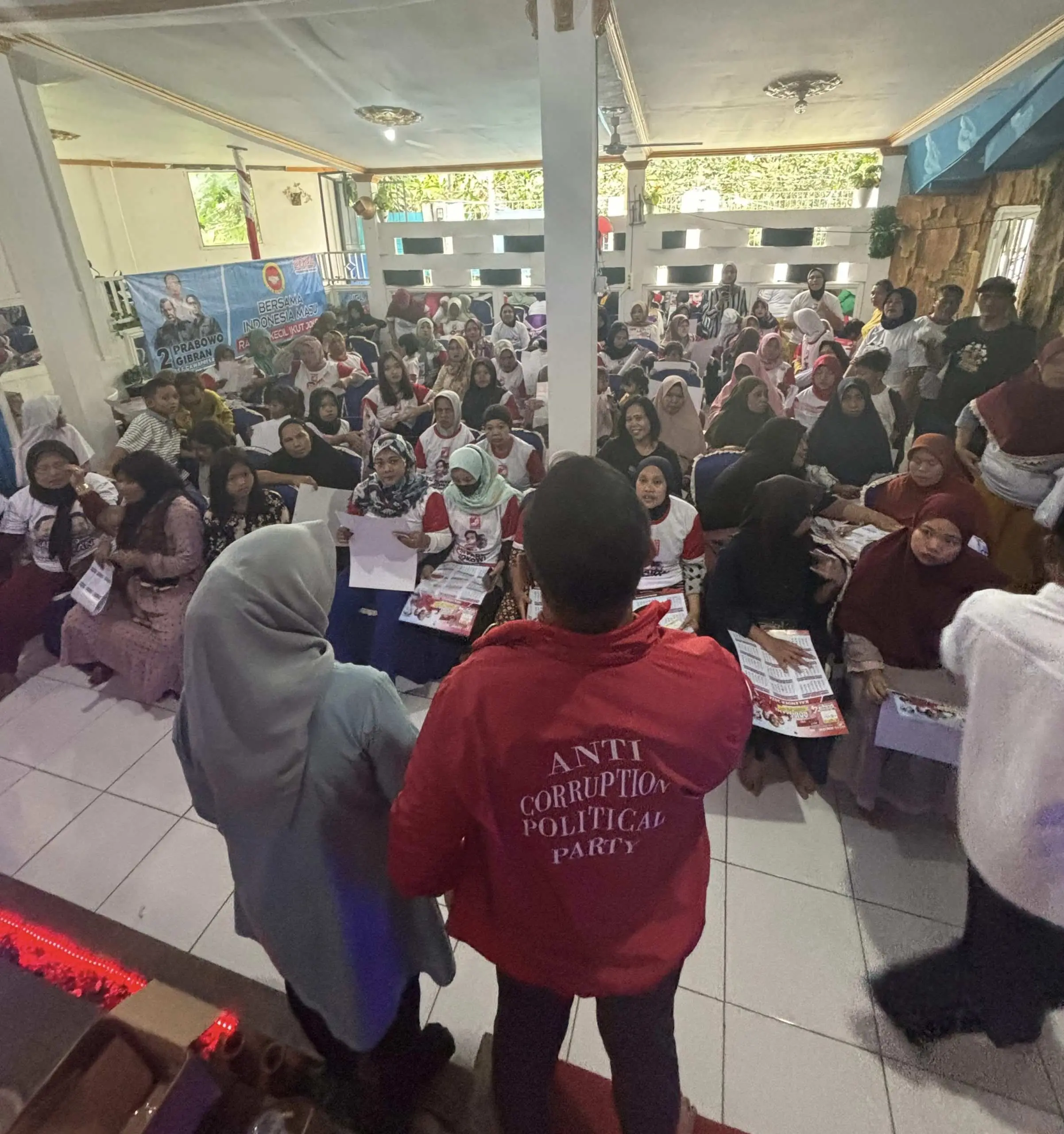 Temui Relawan Gibran, Caleg Milenial PSI Kabupaten Bogor Arief Budiman Ajak Coblos Gibran Satu Putaran