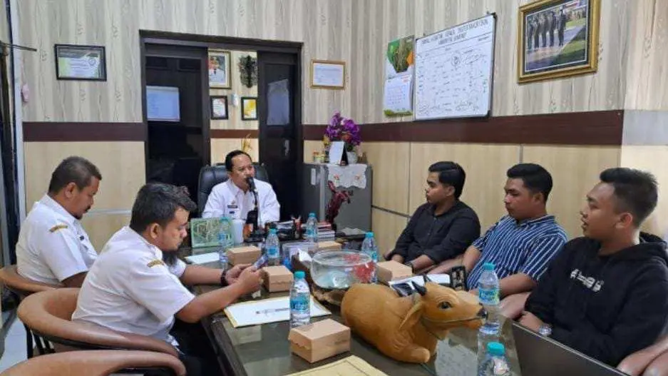 Dear Jatim Audiensi Bersama Kepala DKPP Sumenep, Usut Tuntas Oknum Ketua POKTAN yang Menjual Belikan Bantuan