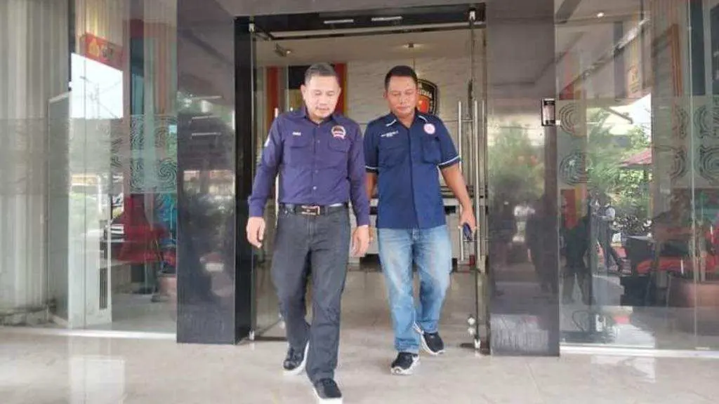 Cek Penyelidikan Oknum Angota Dewan Pers, Ketua LSP Pers Indonesia Hence Mandagi Sambangi Polda Sumut