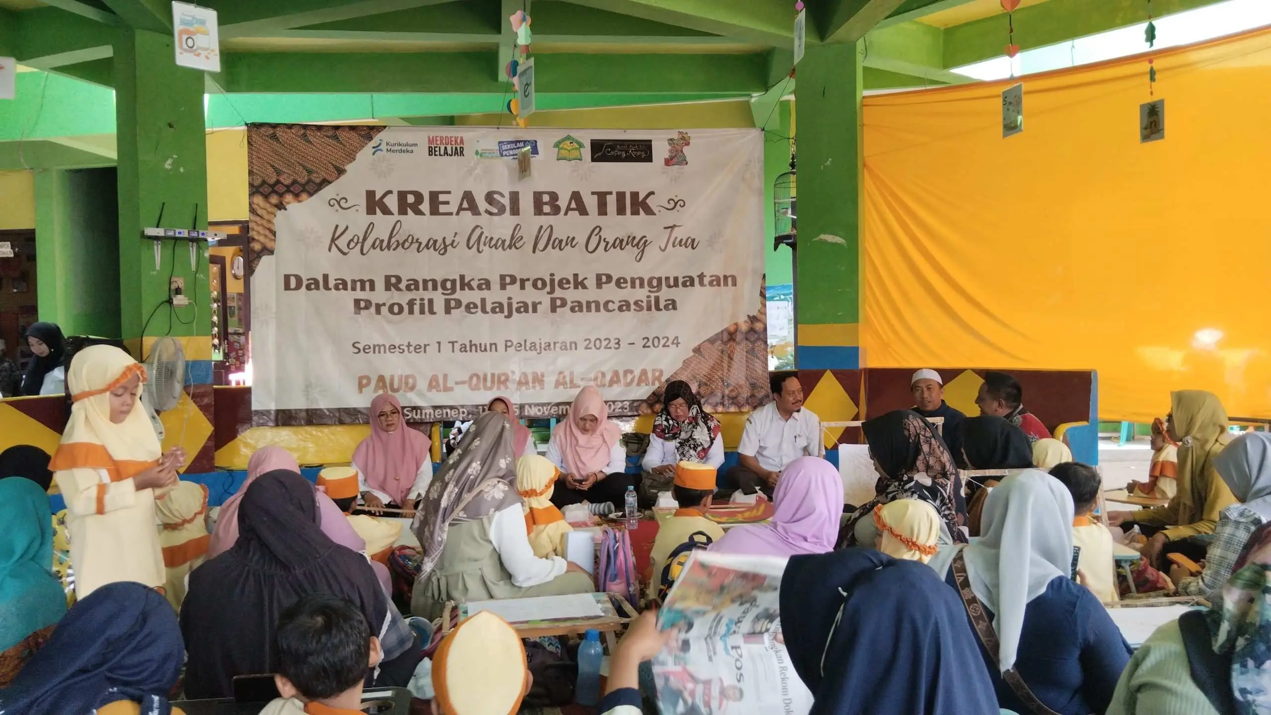 Terapkan P5, Ratusan TK PAUD Al-Quran Al-Qadar Gandeng Canteng Koneng Belajar Proses Membatik