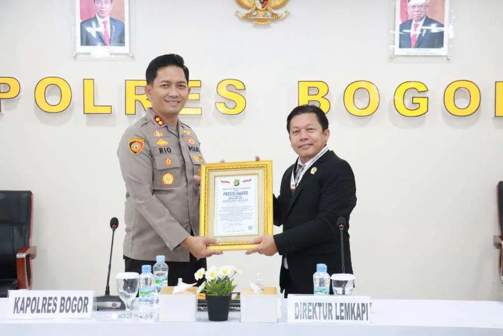 Polres Bogor Terima Penghargaan Presisi Award dari Lemkapi