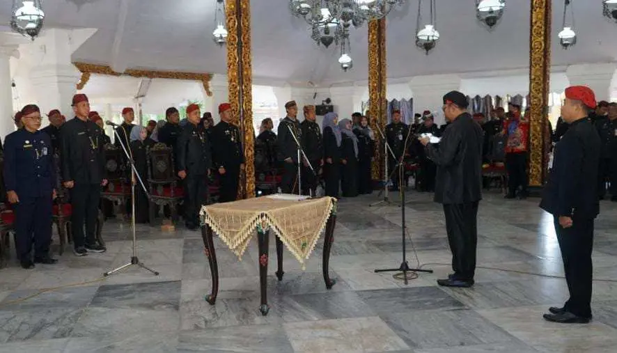 Ciptakan Birokrasi yang Baik, Bupati Sumenep Mutasi Puluhan Pejabat Administrator