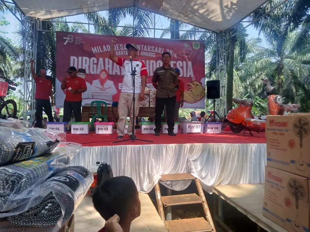 Peringati HUT RI ke 78 dan Milad Desa ke 38, Desa Bantarsari Bogor Gelar Jalan Sehat