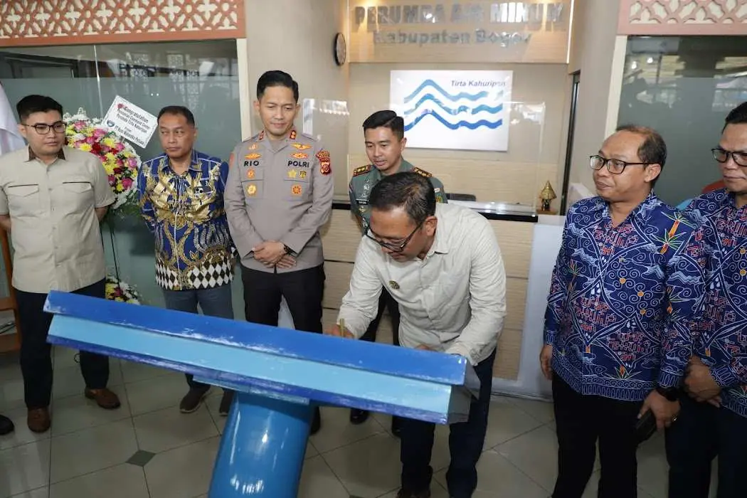 Resmikan Command Center Perumda Tirta Kahuripan, Plt Bupati Bogor: Maksimalkan Kualitas Pelayanan Terhadap Pelanggan