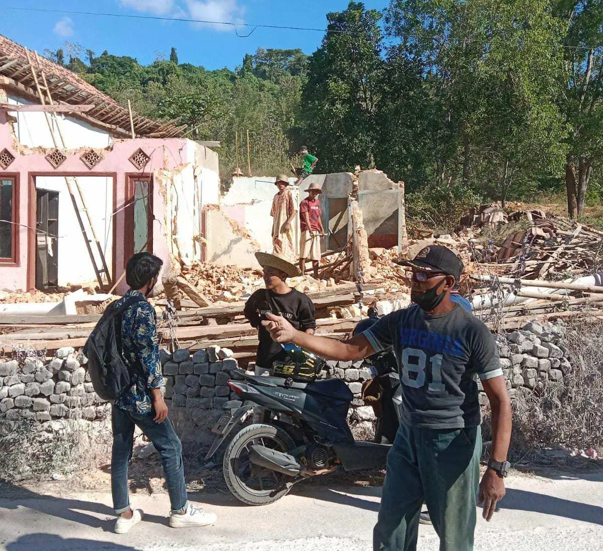 H Latif Bantah Pernyataan Kades Kasengan Soal Dugaan Kepemilikan Tambang Galian C Ilegal di Sumenep