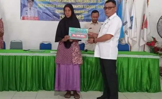 Penyaluran BLT Dana Desa Bulan Januari, Februari, Maret Tahun 2023 Desa Sungai Langka