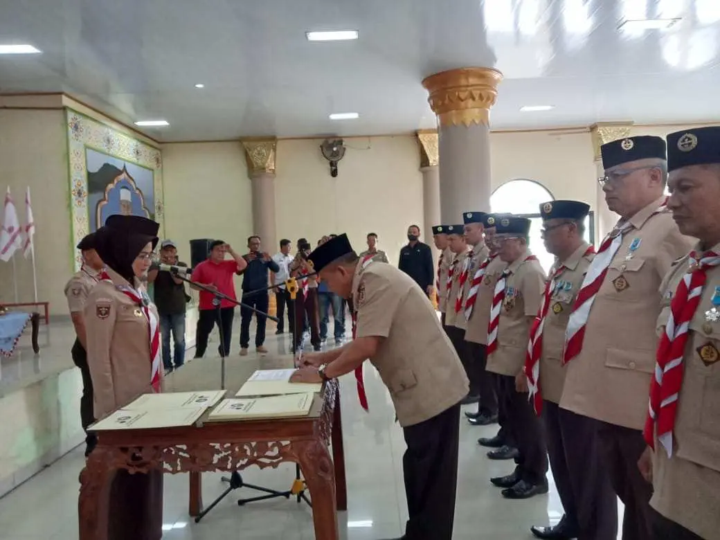 Ketua Kwarcab Gerakan Pramuka Pesawaran Lantik 11 Majelis Pembimbing Ranting Se-Kabupaten Pesawaran