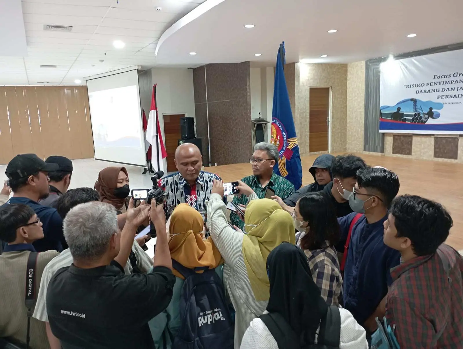 KPPU Pantau Proses Tender Proyek Stadion Mattoanging