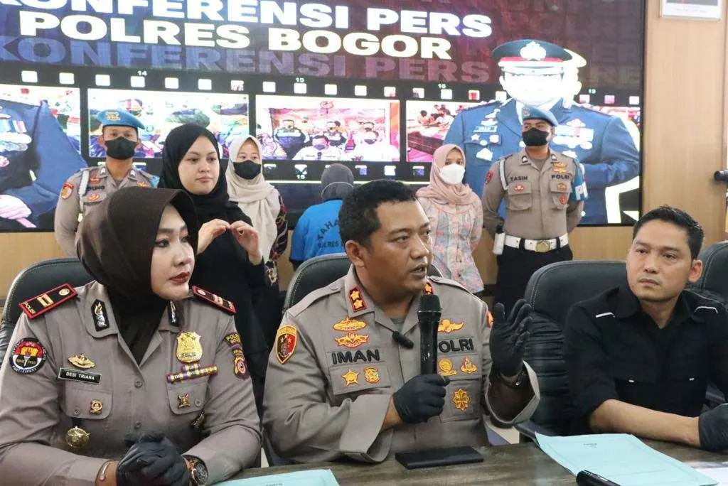Rugikan Korban hingga 2,3 Miliar, Pelaku Penipuan Berkedok Pinjol Dibekuk Sat Reskrim Polres Bogor