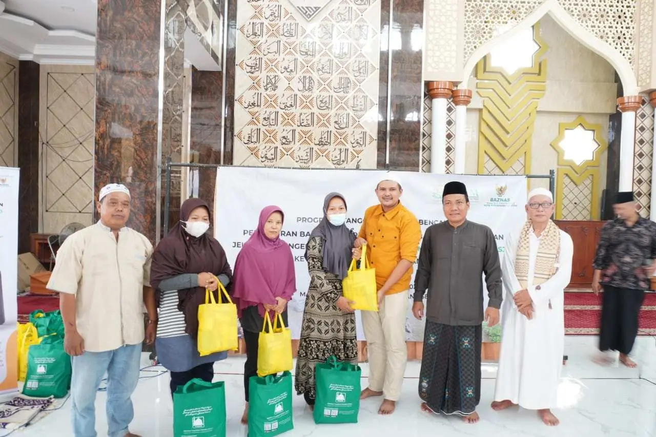 LAZ Dompet Yatim dan Masjid Bersama Baznas Salurkan Bantuan bagi Penyintas Bencana Banjir 12 Lokasi di Kota Tangsel