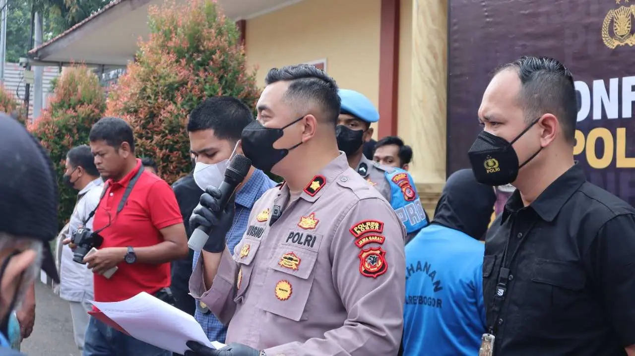 Tangkap Pelaku Pengoplos Gas LPG, Sat Reskrim Polres Bogor Sita Ratusan Tabung Gas