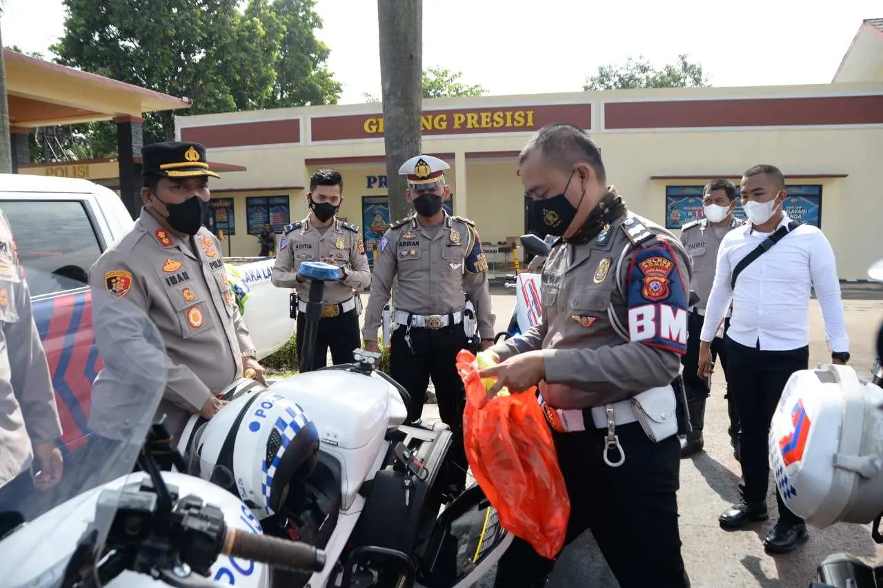 Jelang Operasi Ketupat 2022, Kapolres Bogor Cek Kesiapan Kendaraan Dinas Anggota