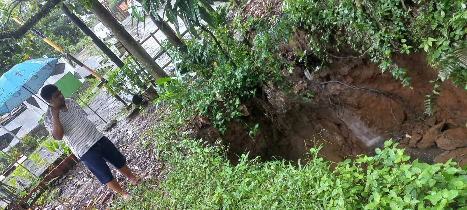 Curah Hujan Tinggi, Warga Bojong Baru Bogor Waswas Terjadi Banjir dan Longsor