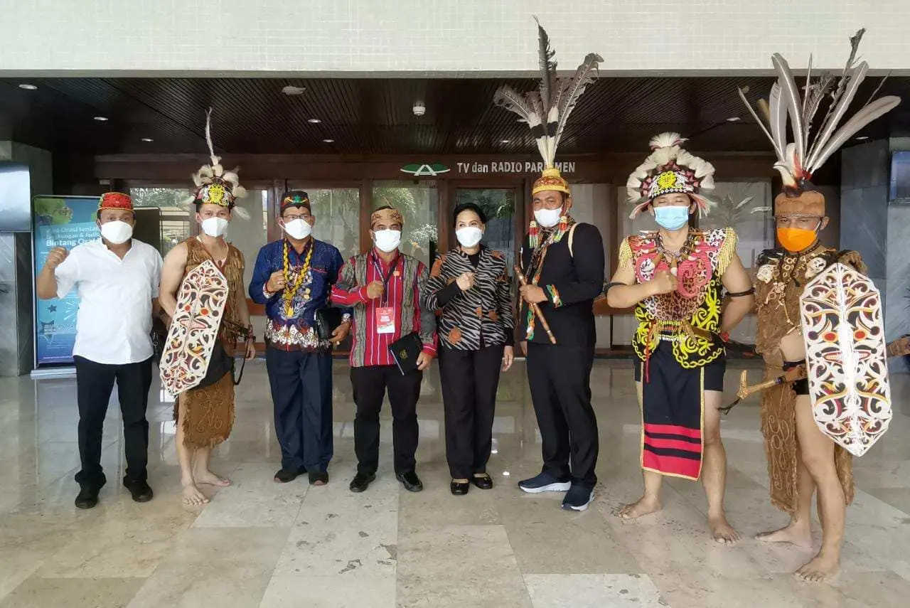 Itet Ajak Kelompok Adat Kalimatan Selesaikan Kasus Edy Mulyadi Secara Harmoni