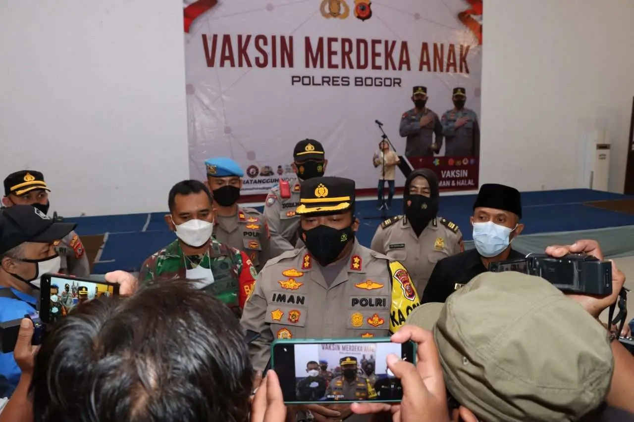 1.200 Anak Kabupaten Bogor Usia 6-11 Tahun Divaksin Jenis Sinovac