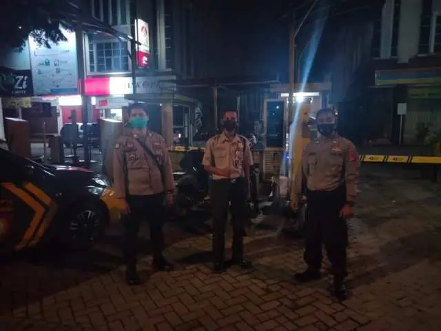 Gagalkan Aksi Begal Motor, Anggota Polsek Cibinong Selamatkan Korban yang Terluka Parah