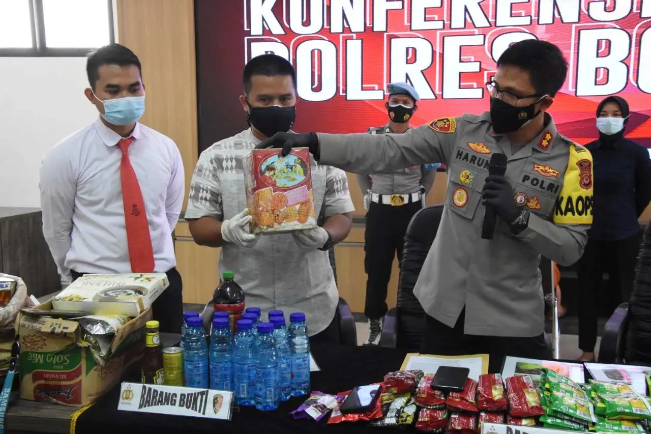 Menjual Barang Kadaluarsa, Pemilik Toko Kelontong di Cileungsi Bogor Diciduk Polisi